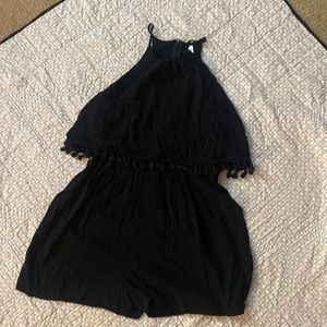Black romper Size:XL